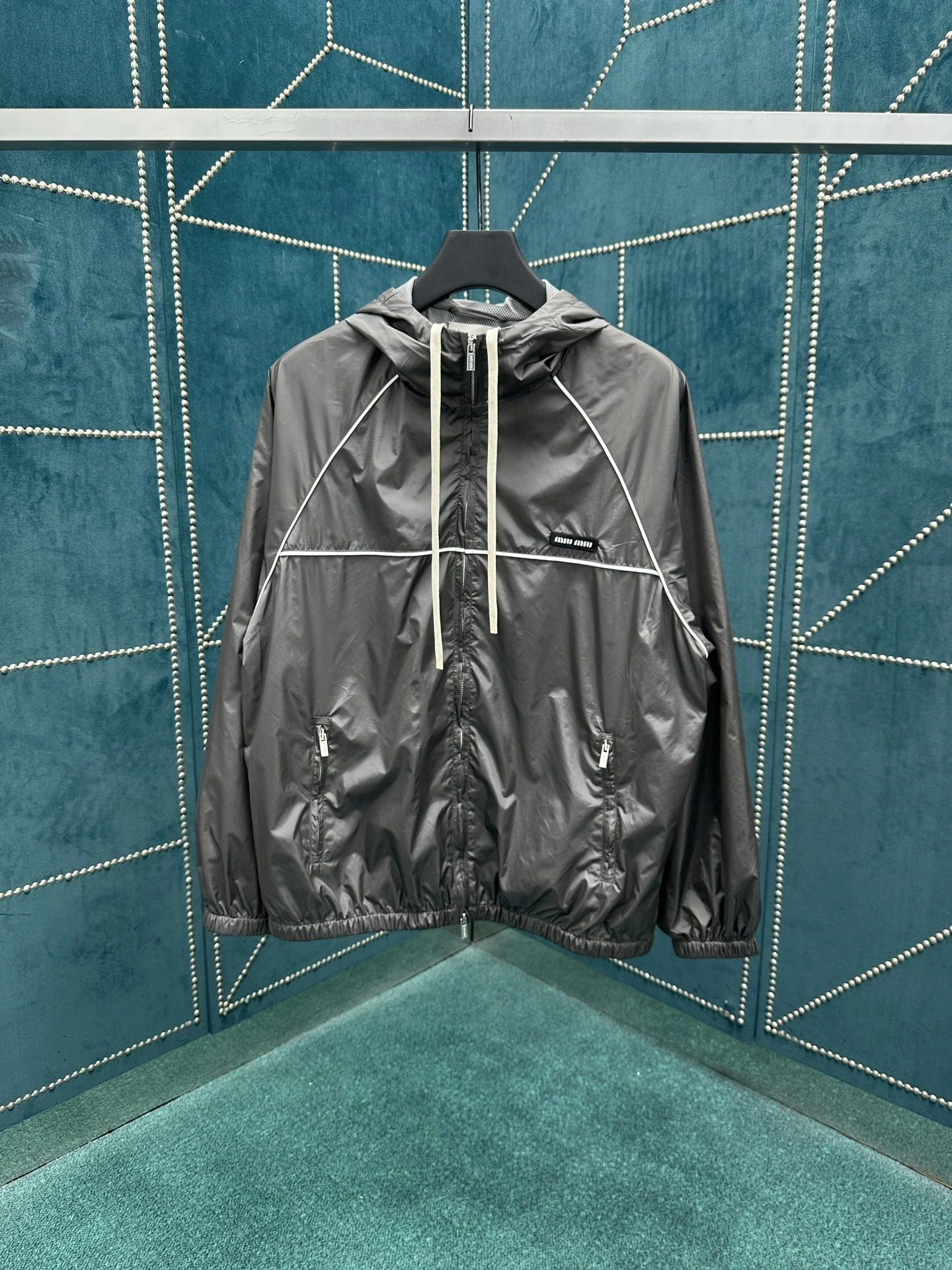 wg.luxury- 7iu7iu oversize item:E-F409F1525